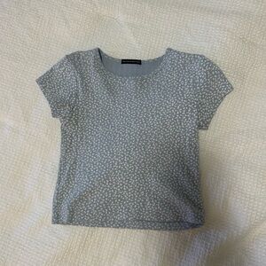 Brandy Melville flower top